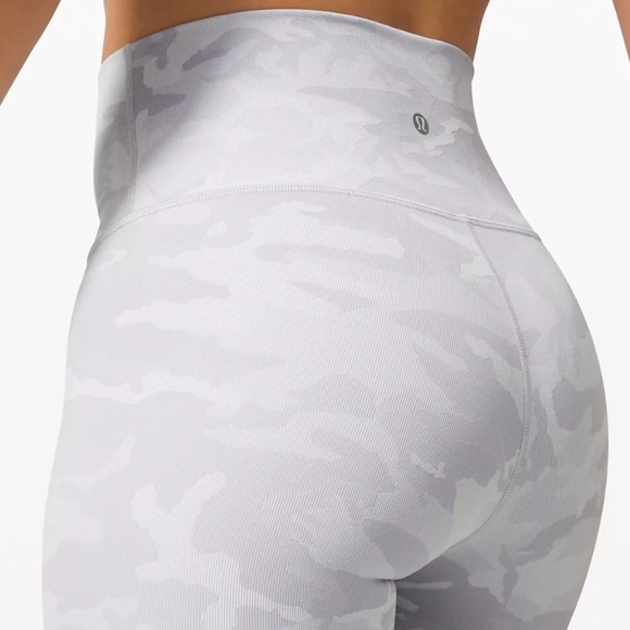lululemon athletica Pants - Lululemon leggings